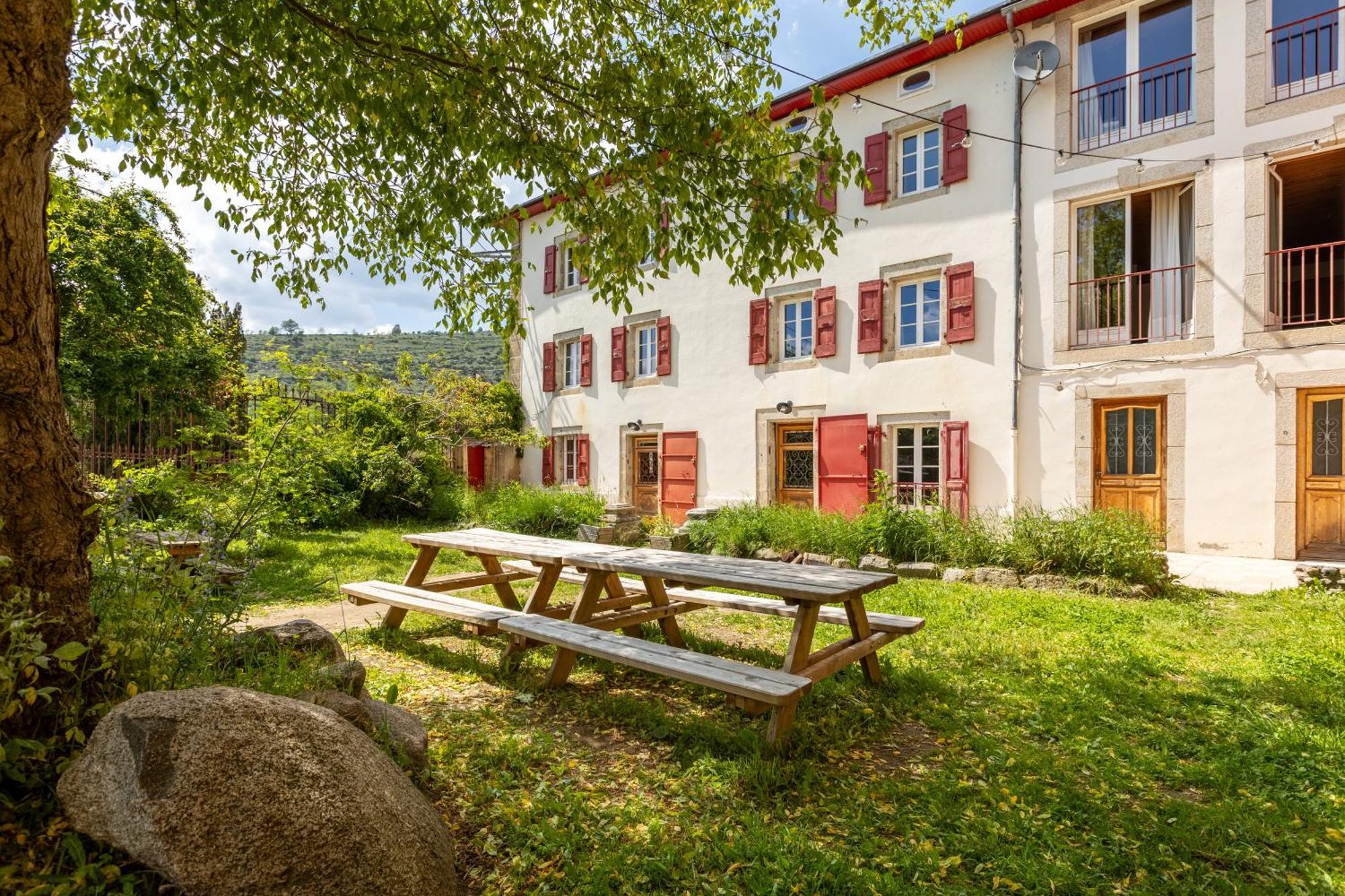 La Grande Maison Rouge Angoustrine 외부 사진