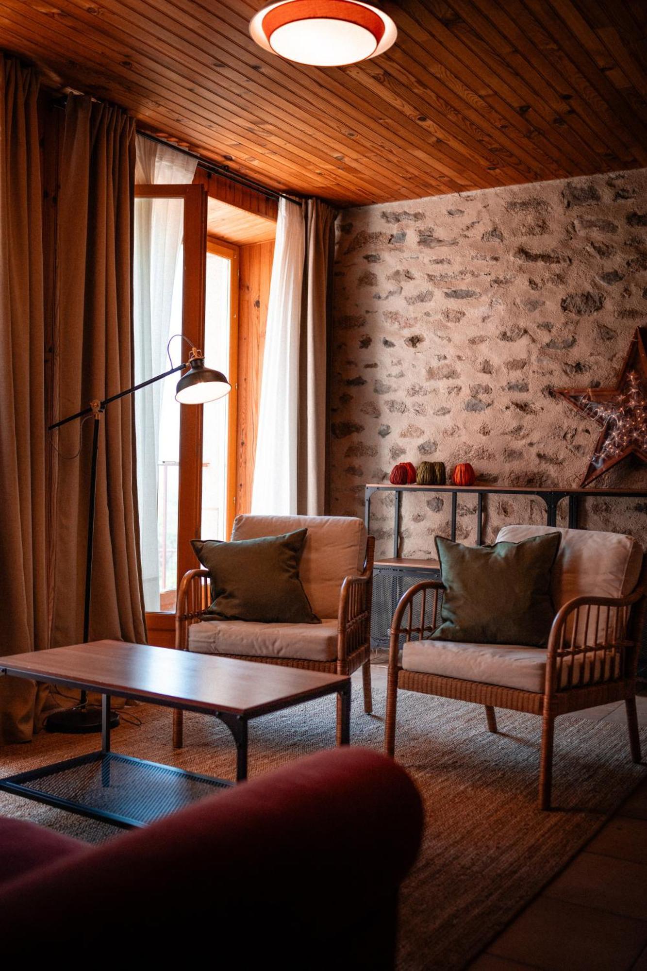 La Grande Maison Rouge Angoustrine 외부 사진